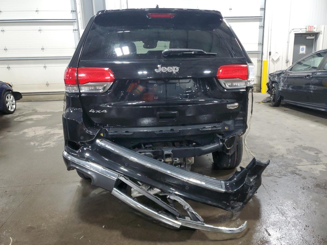 JEEP GRAND CHEROKEE SUMMIT