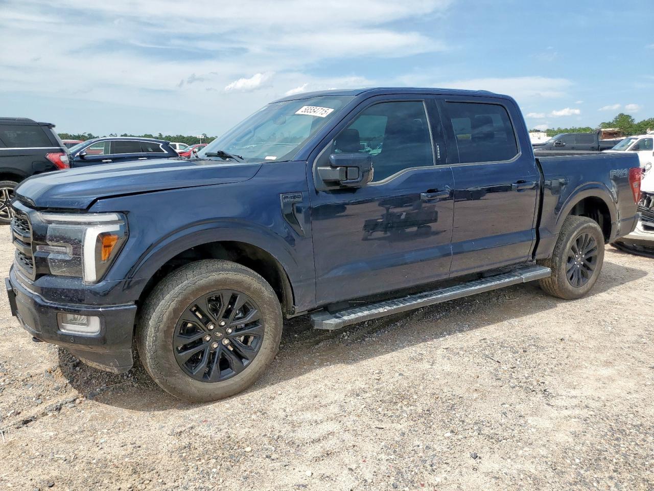 FORD F-150 LARIAT