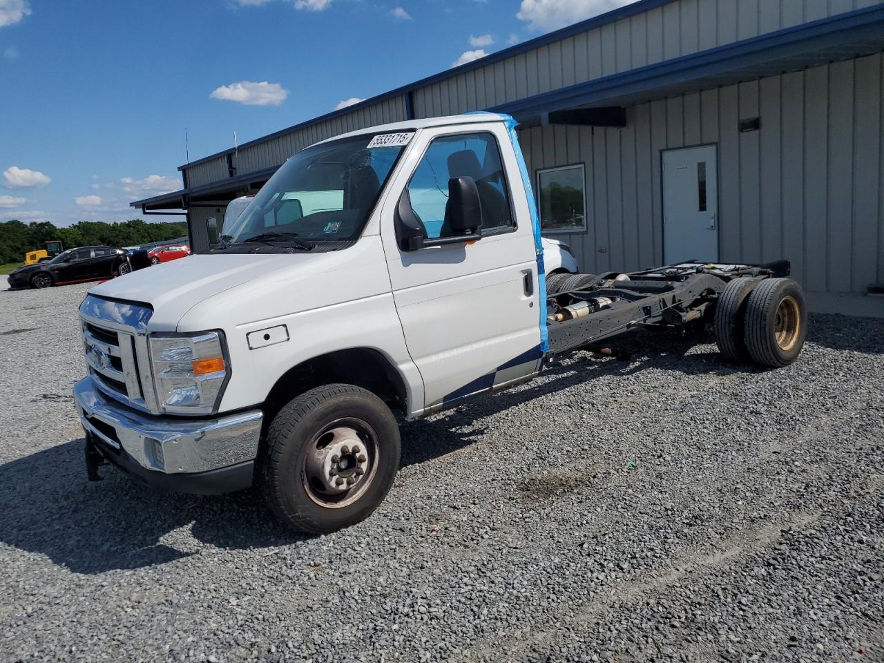 FORD ECONOLINE E450 SUPER DUTY CUTAWAY VAN