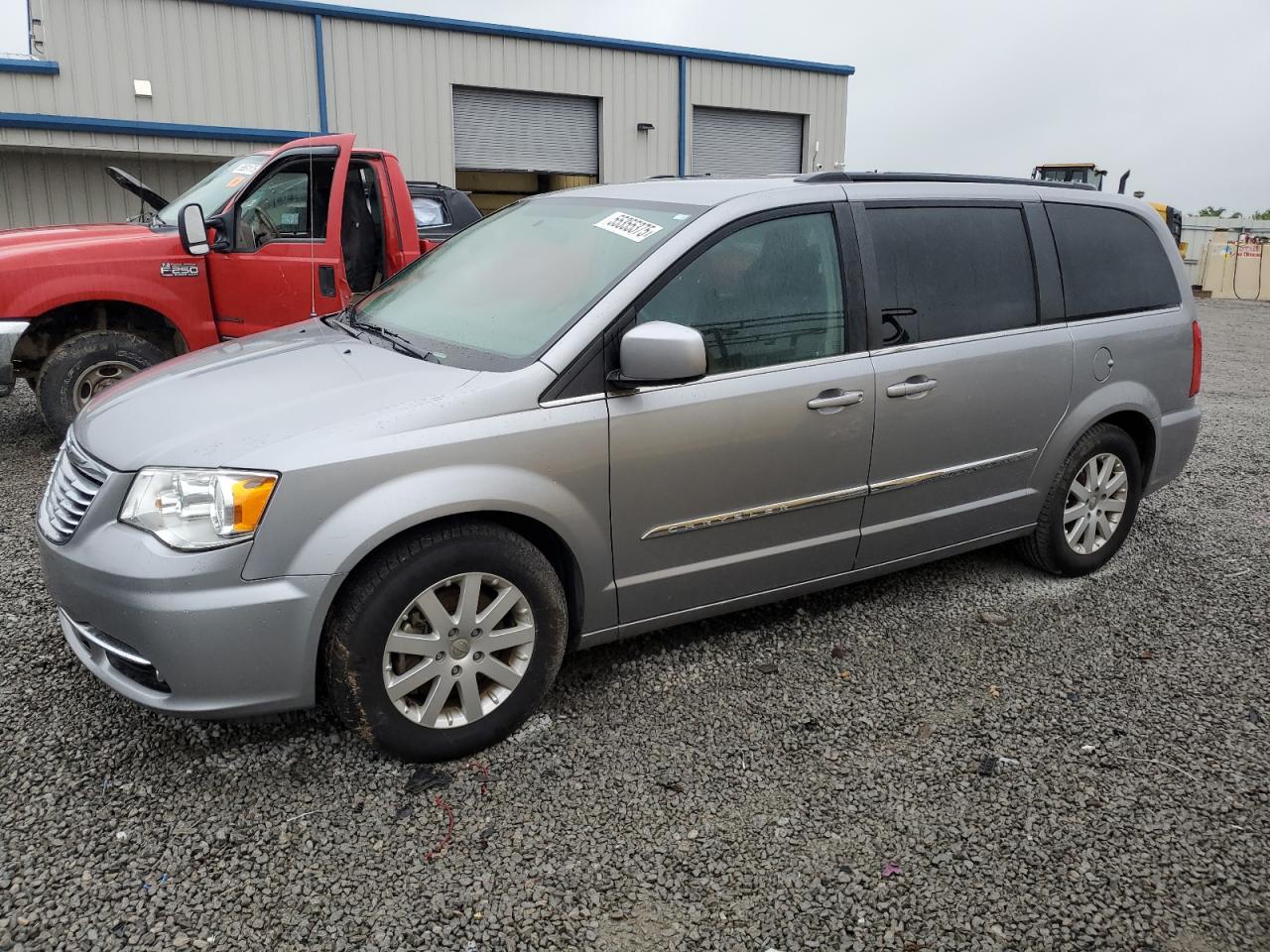 CHRYSLER TOWN & COUNTRY TOURING