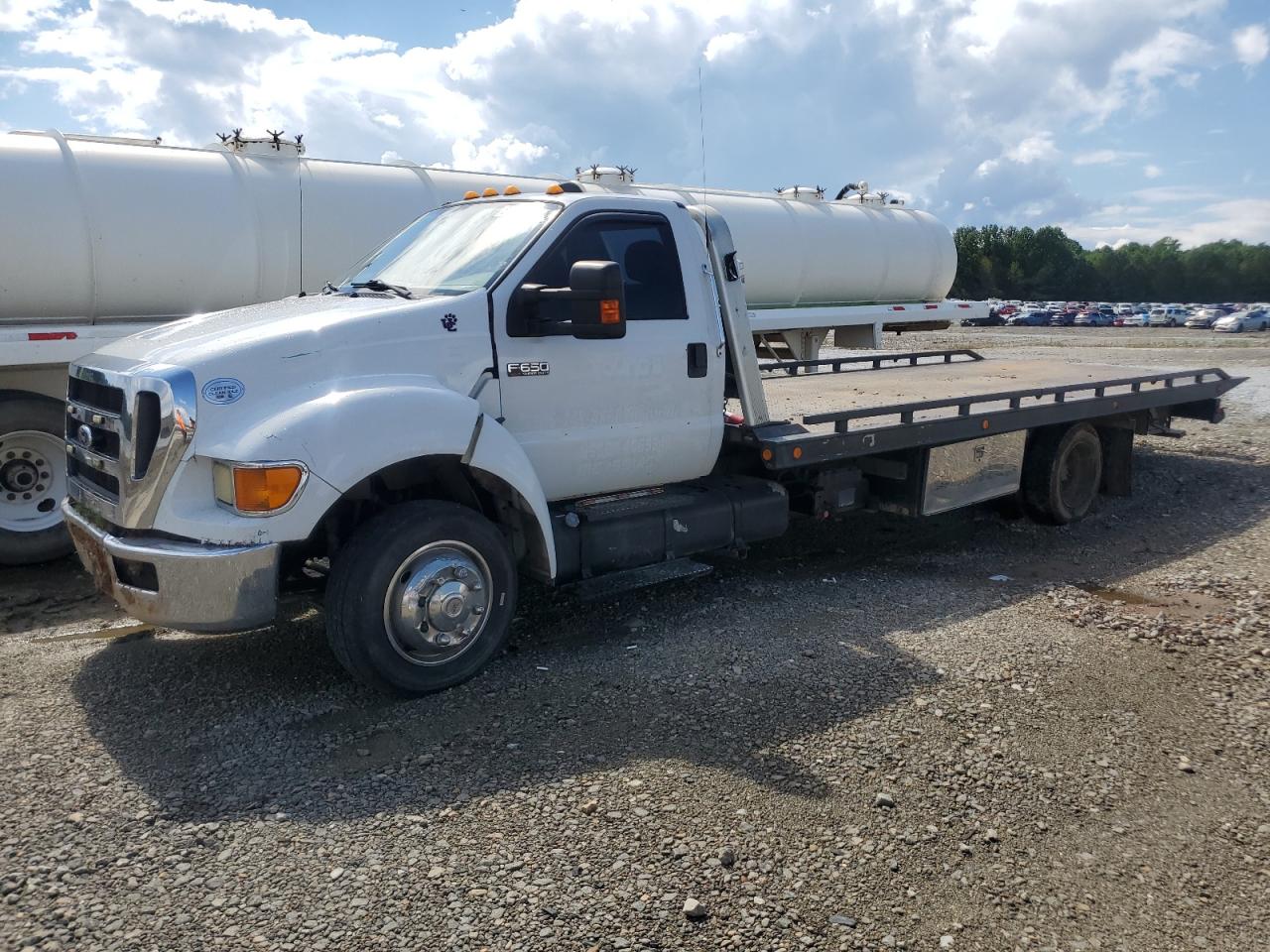 FORD F650 SUPER DUTY