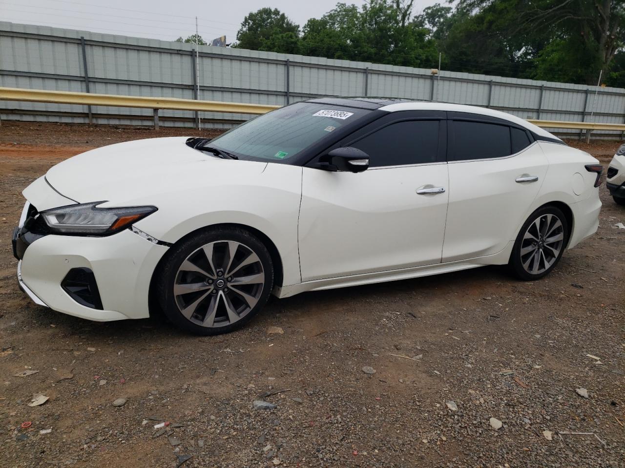 NISSAN MAXIMA S