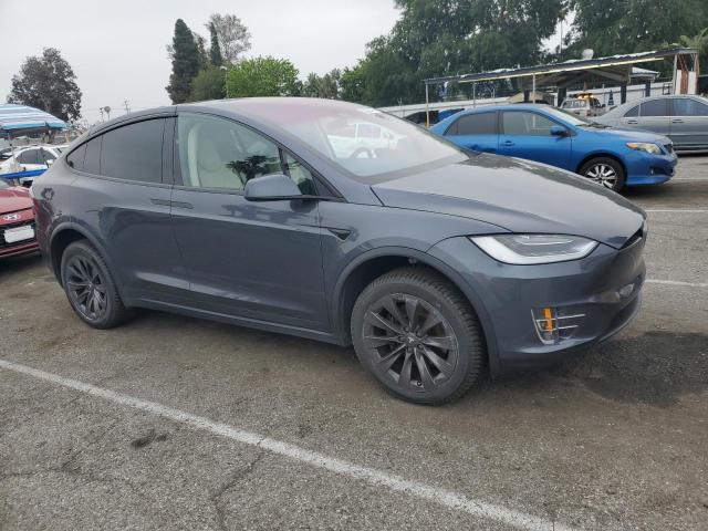 Vin: 5yjxcde2xjf135657, lot: 53999475, tesla model x 20184