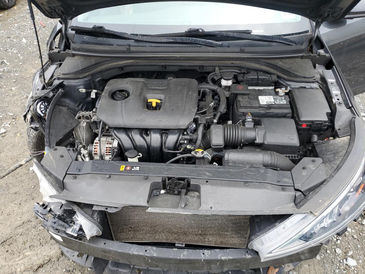 Hyundai Elantra se 2020