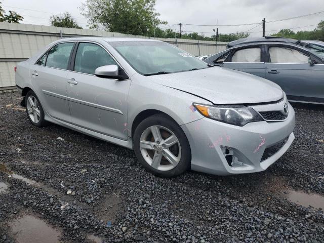 Vin: 4t1bf1fk5eu330119, lot: 57102545, toyota camry l 20144