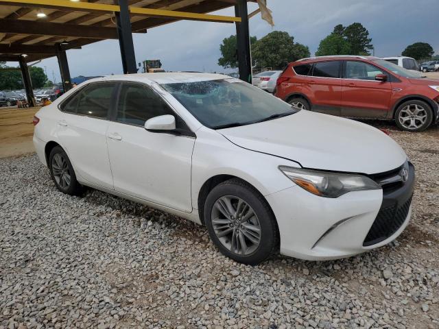 Vin: 4t1bf1fk7hu417010, lot: 57797725, toyota camry le 20174
