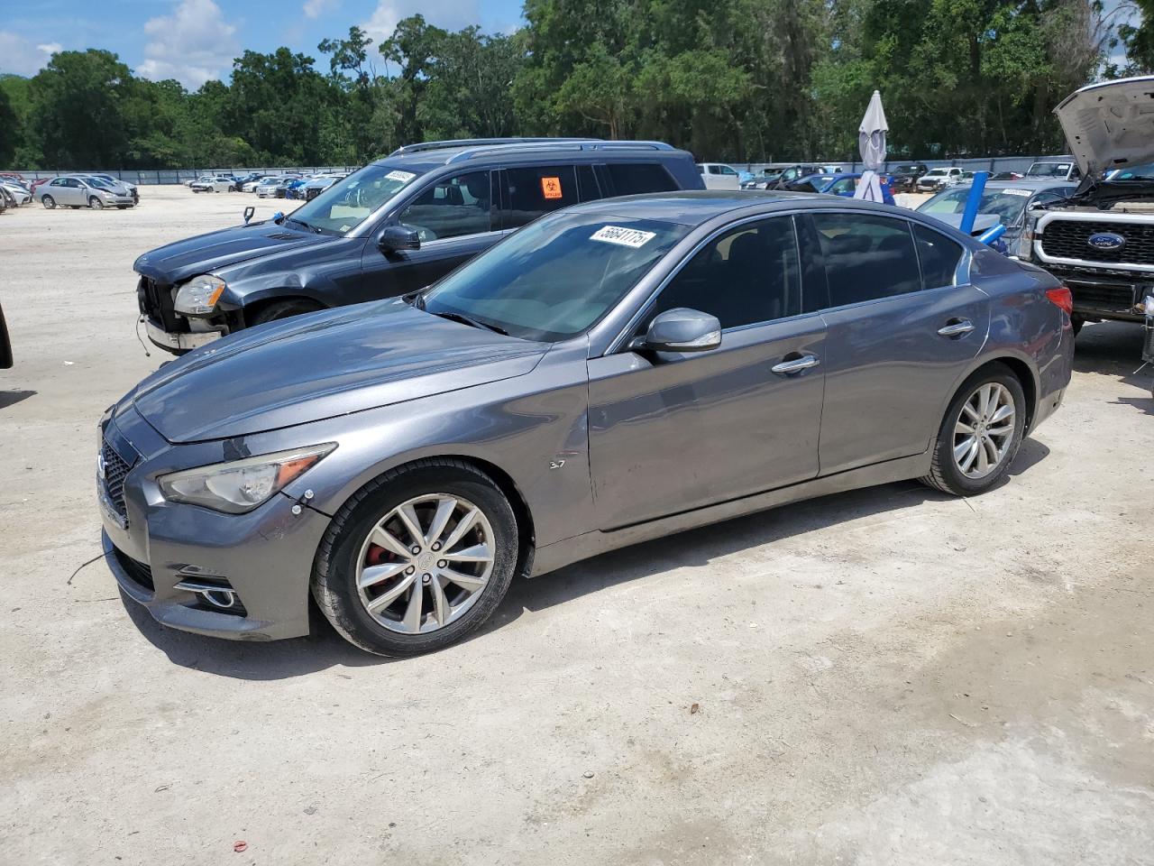 INFINITI Q50 BASE