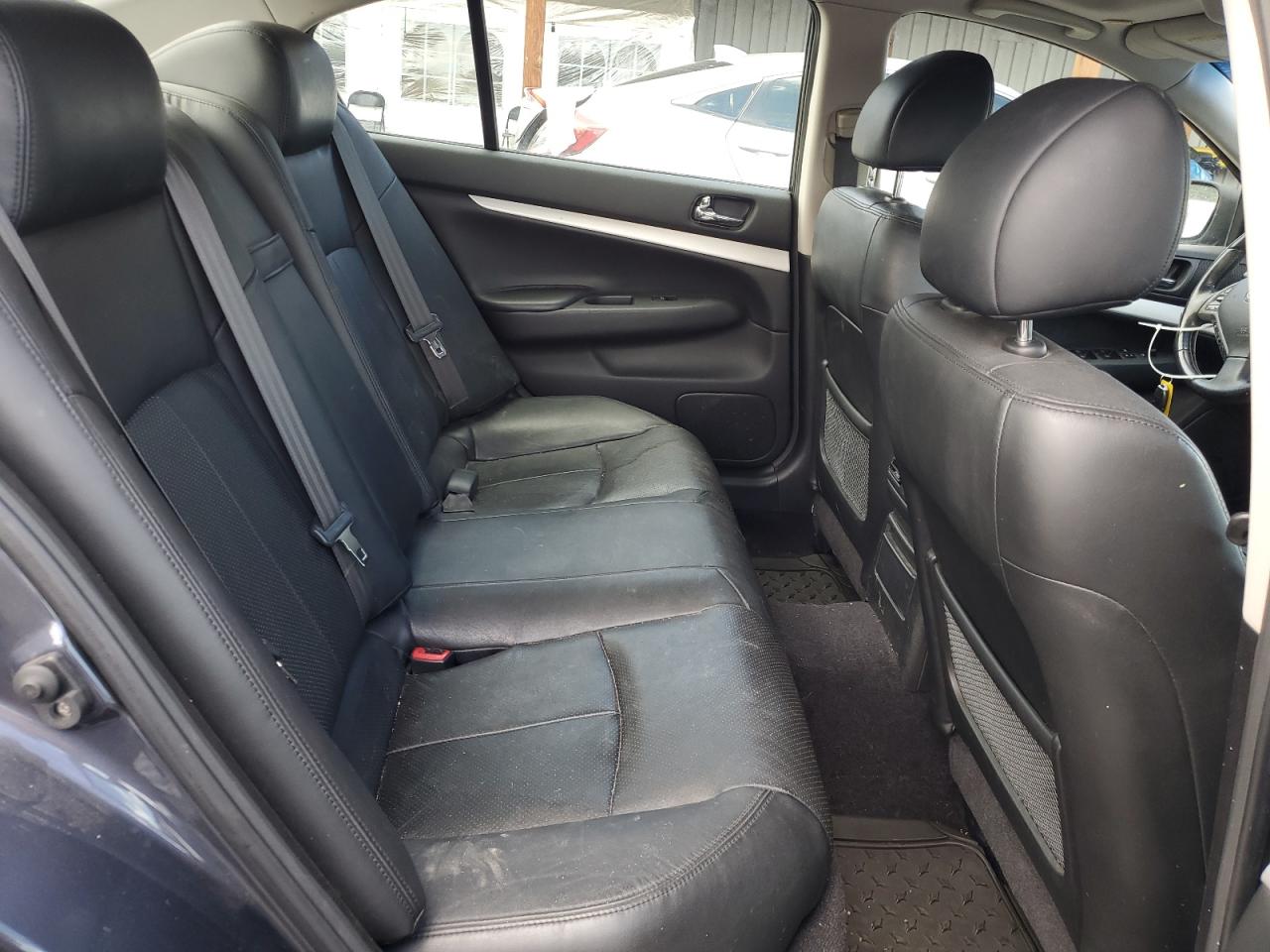 Infiniti G37 2009