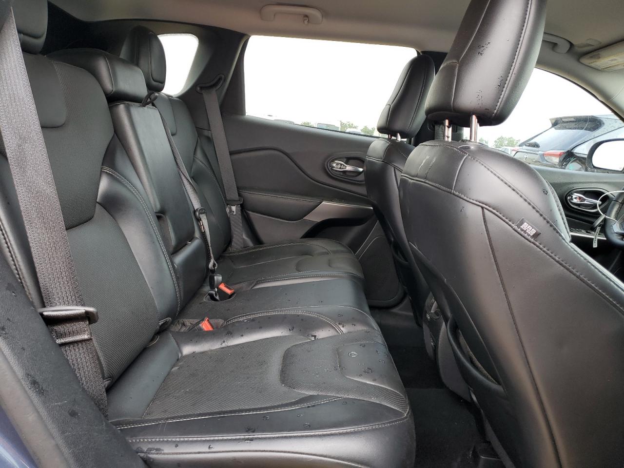 JEEP GRAND CHEROKEE LATITUDE LUX