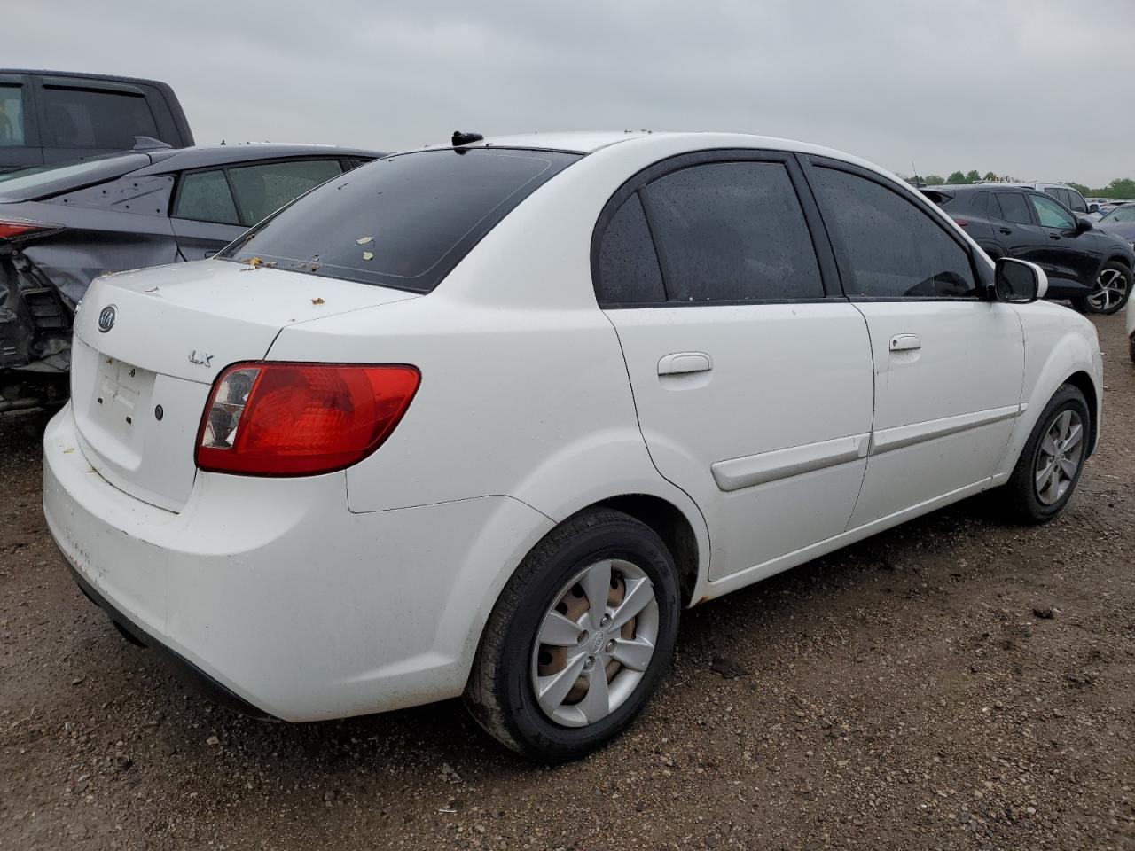 KIA RIO LX