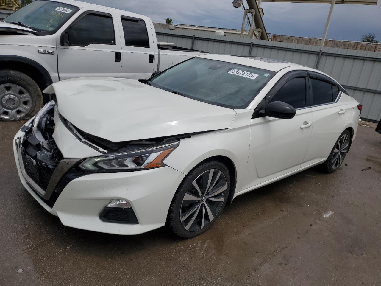 NISSAN ALTIMA SR