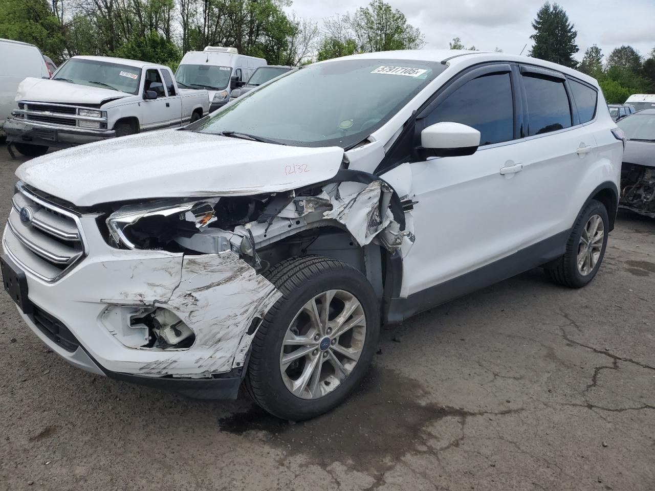 FORD ESCAPE SE