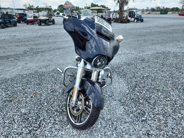 2019 HARLEY-DAVIDSON FLHX 1HD1KBC12KB625956