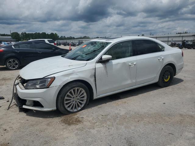 VOLKSWAGEN PASSAT SE