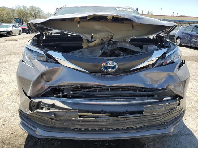 2022 TOYOTA SIENNA LE 5TDKRKEC8NS089544