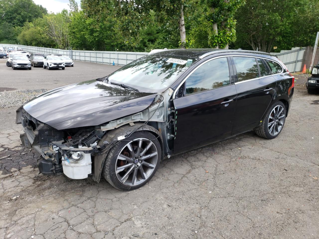 VOLVO V60 PLATINUM