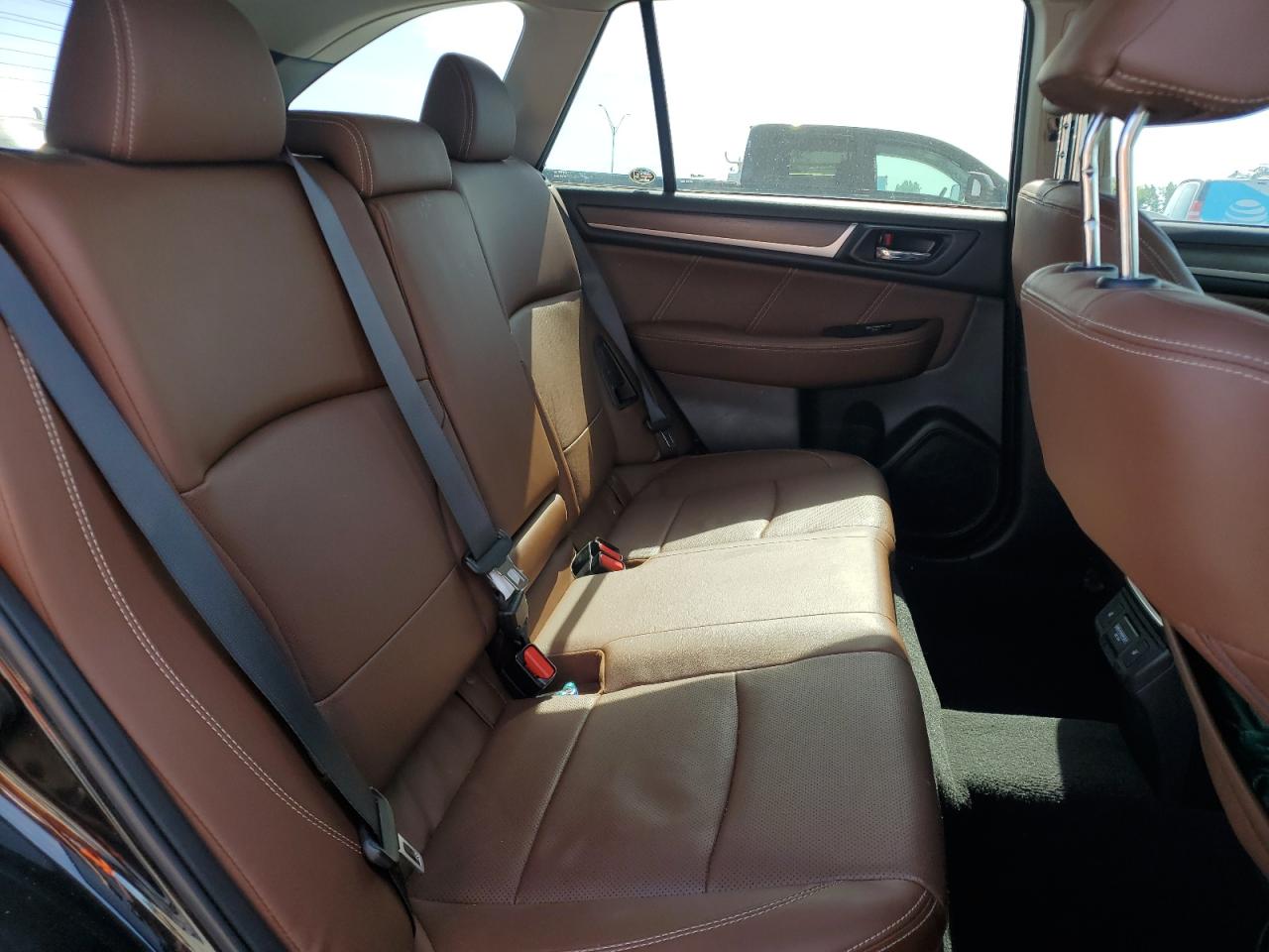 SUBARU OUTBACK TOURING