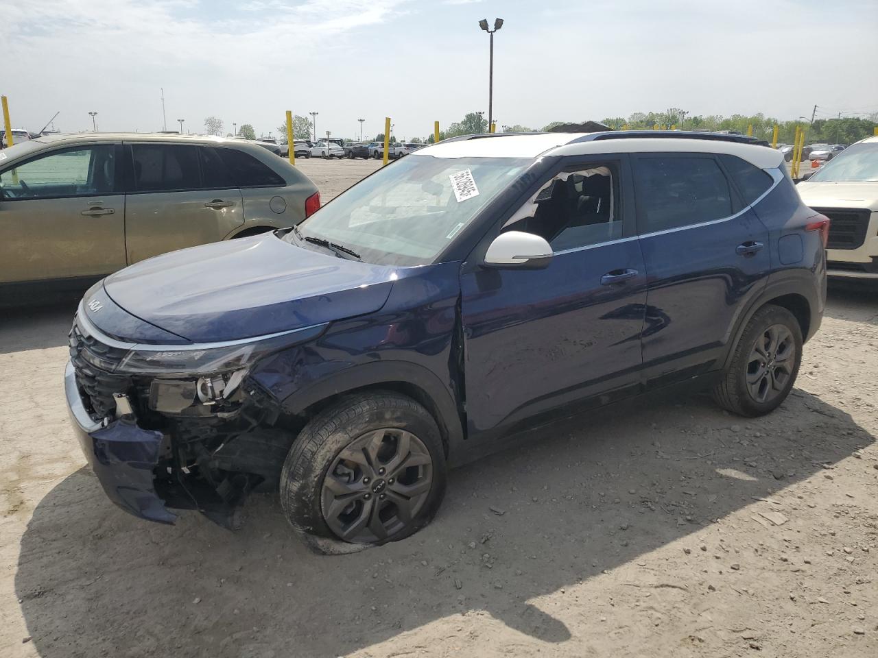 KIA SELTOS S