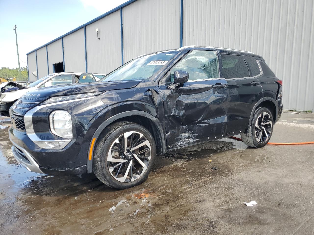 MITSUBISHI OUTLANDER SEL