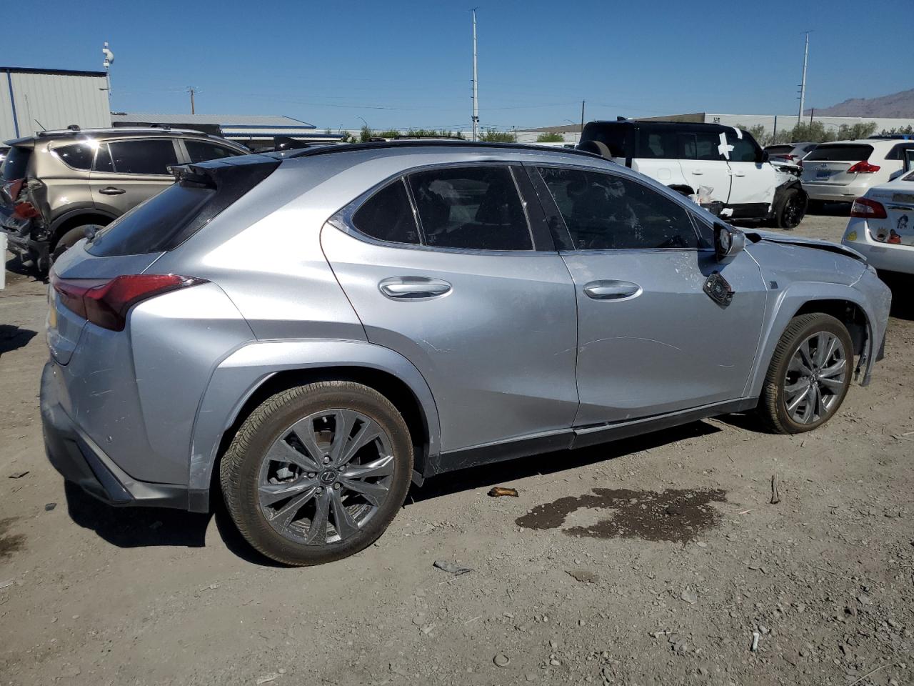 LEXUS UX 250H BASE