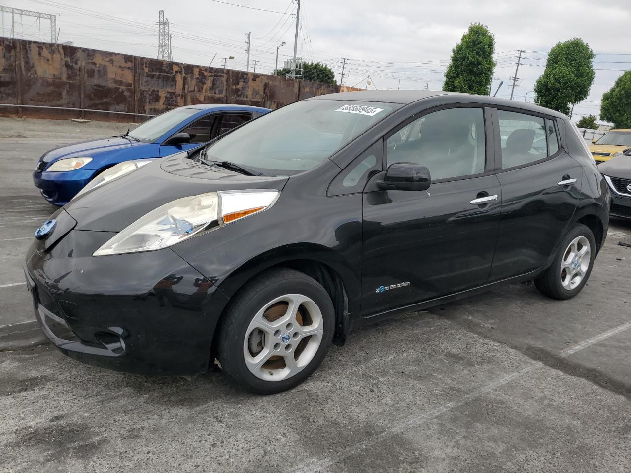 NISSAN LEAF S