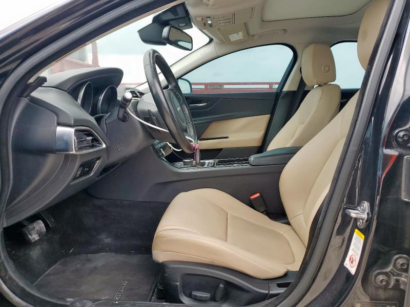 2018 JAGUAR XE PREMIUM SAJAD4FX0JCP32957