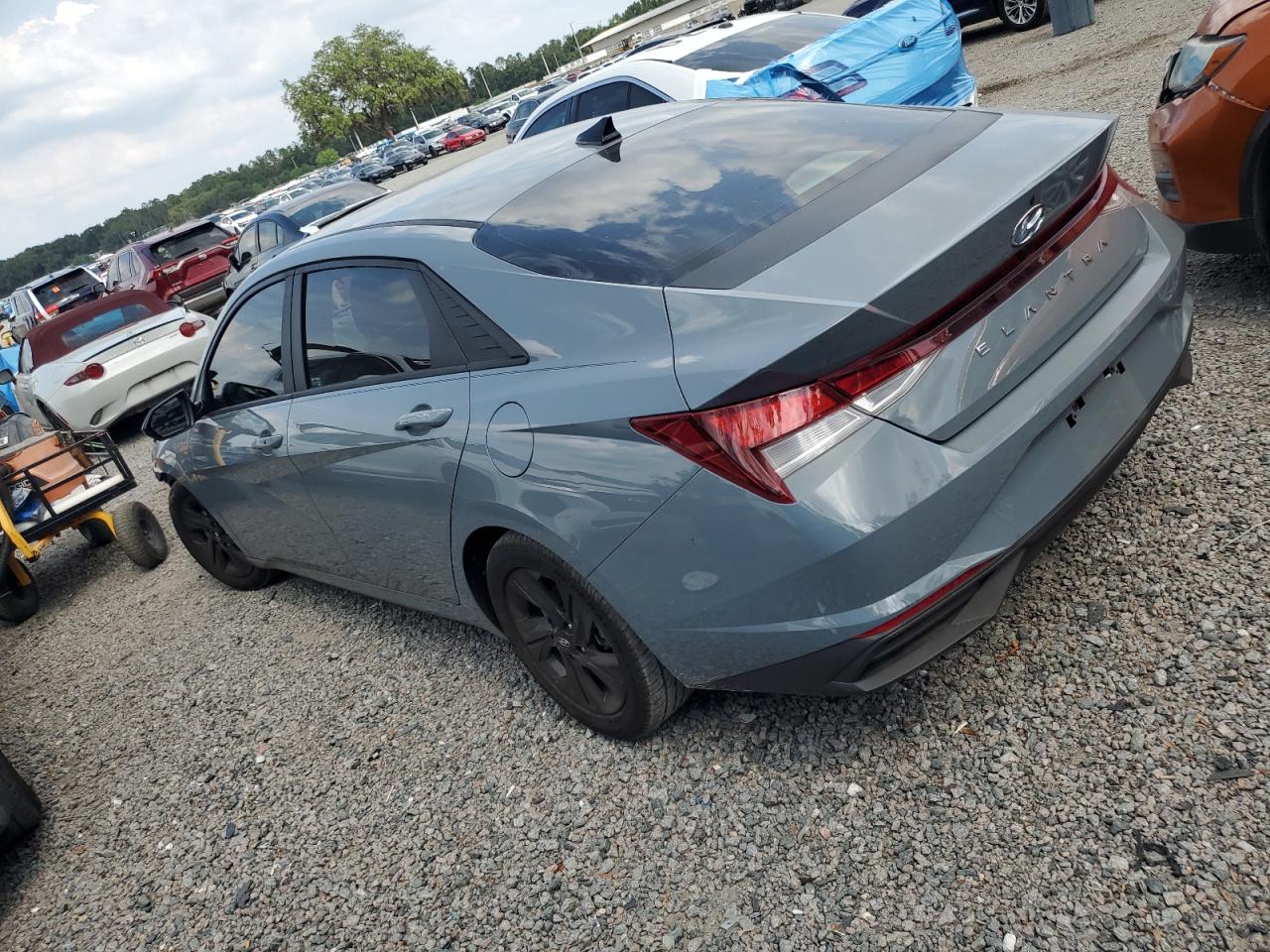Hyundai Elantra se 2021