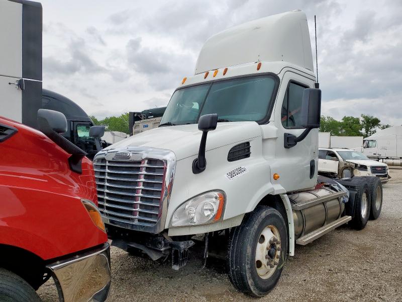 FREIGHTLINER CASCADIA 1 2014 white tractor compressed natural gas 1FUJGBD99ELFY9197 photo #3