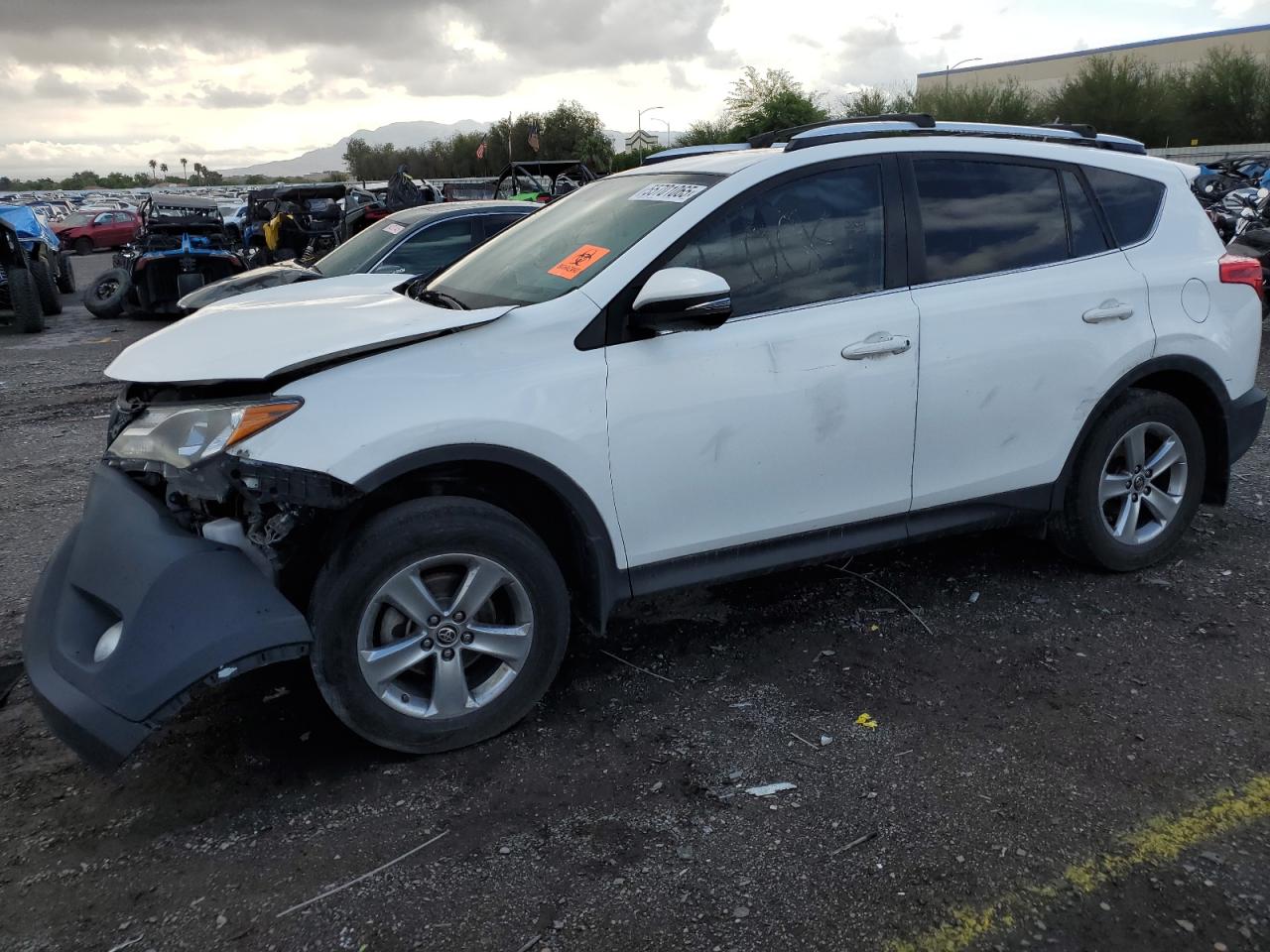 TOYOTA RAV4 XLE