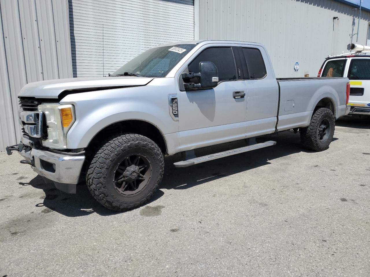 FORD F-250 SUPER DUTY