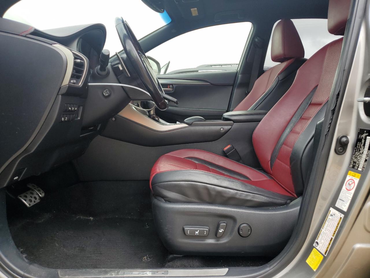 LEXUS NX 200T BASE