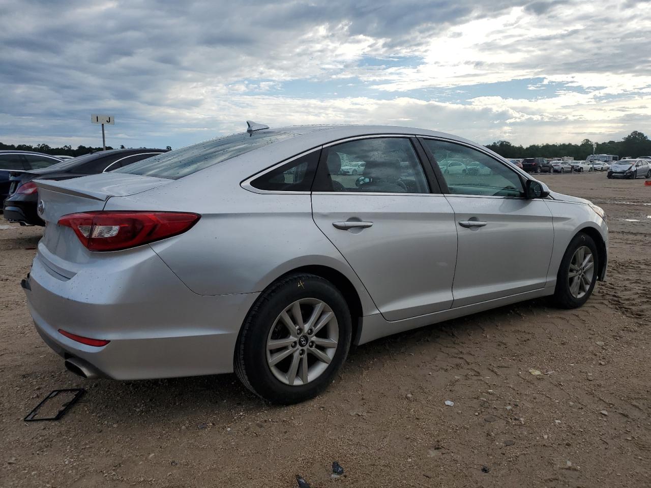 HYUNDAI SONATA SE