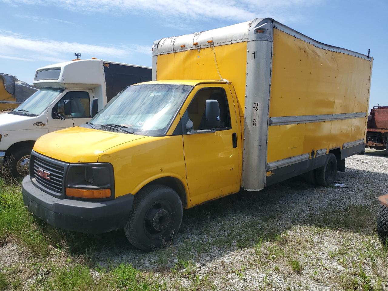 GMC SAVANA CUTAWAY G3500