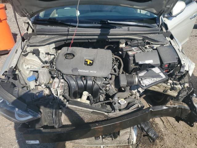 2017 HYUNDAI ELANTRA SE 5NPD84LF8HH009870
