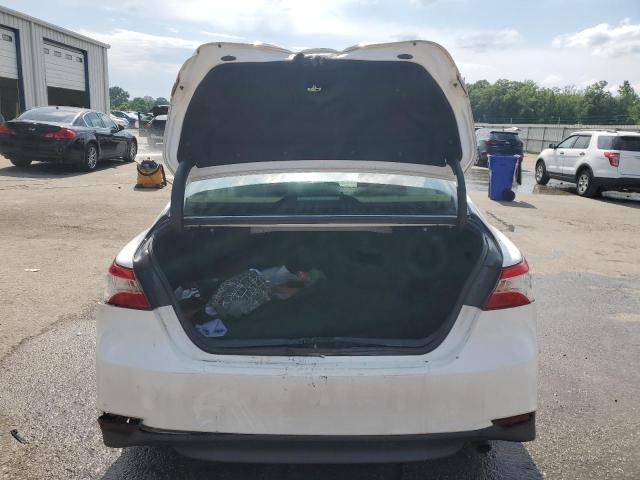 2018 TOYOTA CAMRY L - 4T1B11HK1JU612070