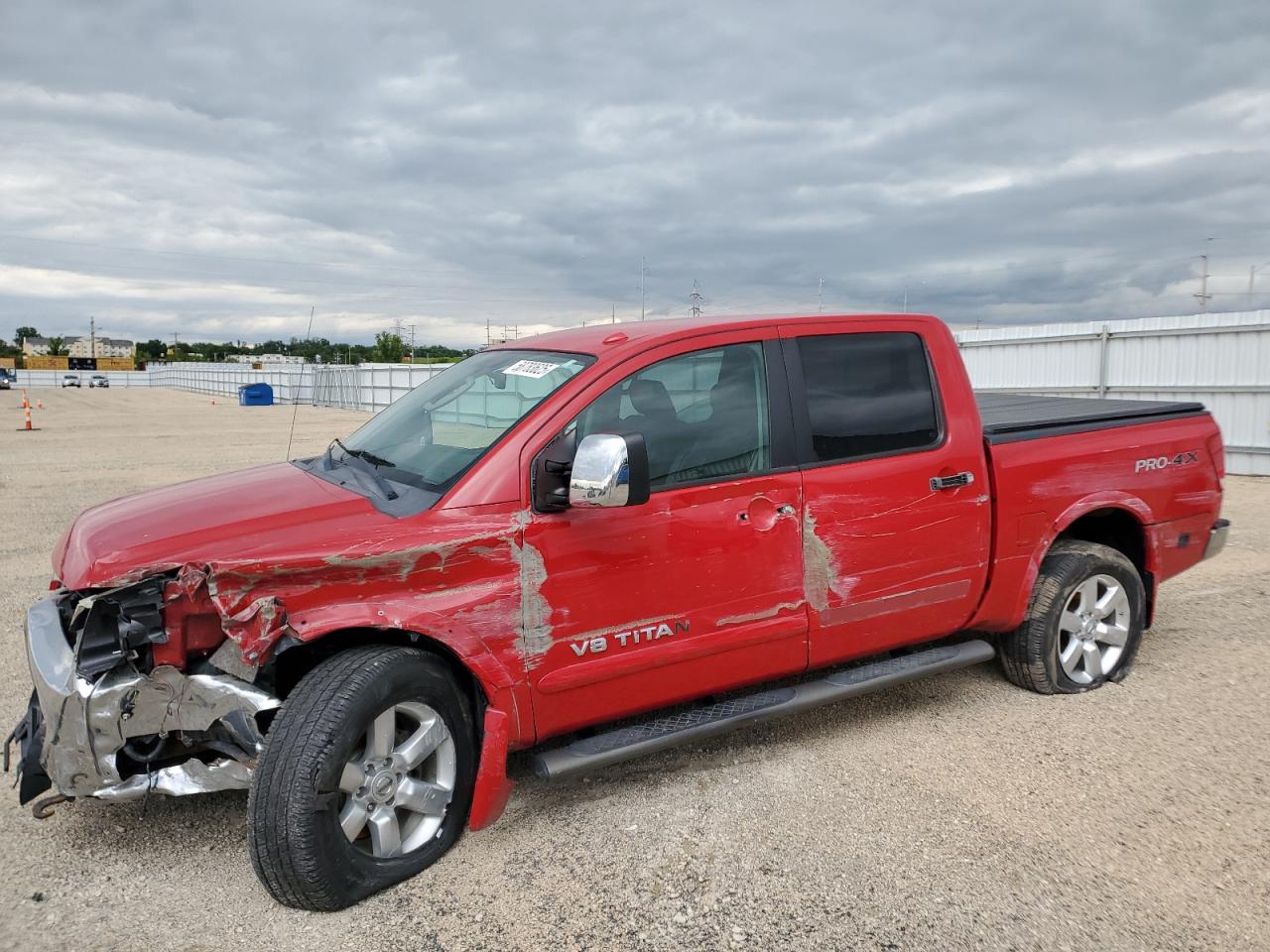 NISSAN TITAN S