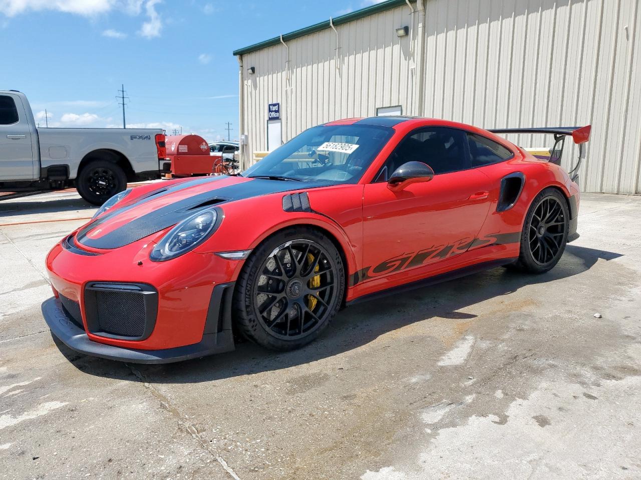 PORSCHE 911 GT2 RS