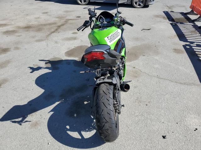 2016 KAWASAKI ZX636 E JKBZXJE13GA020327