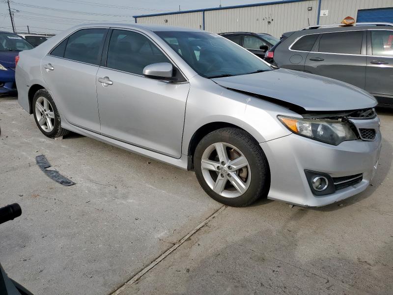 Vin: 4t1bf1fk0eu434100, lot: 57032295, toyota camry l 20144