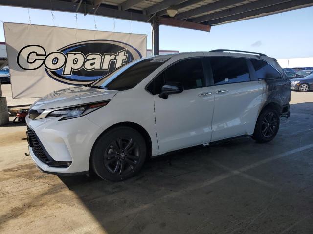 Vin: 5tddskfc4rs130821, lot: 57281865, toyota sienna xse 2024 img_1