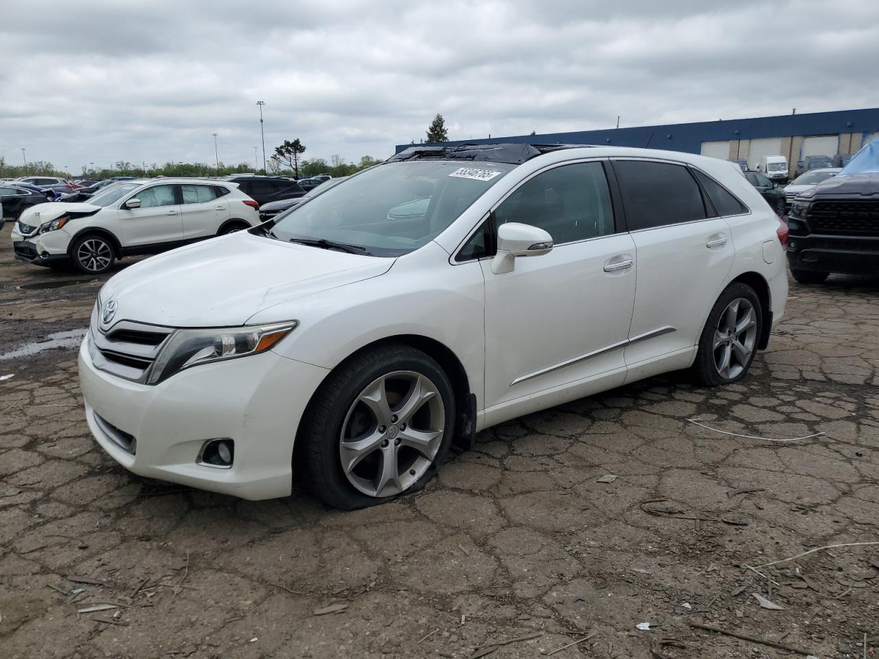 TOYOTA VENZA LE