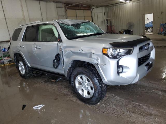 Vin: jtebu5jr6j5518847, lot: 57094445, toyota 4runner sr5/sr5 premium 20184