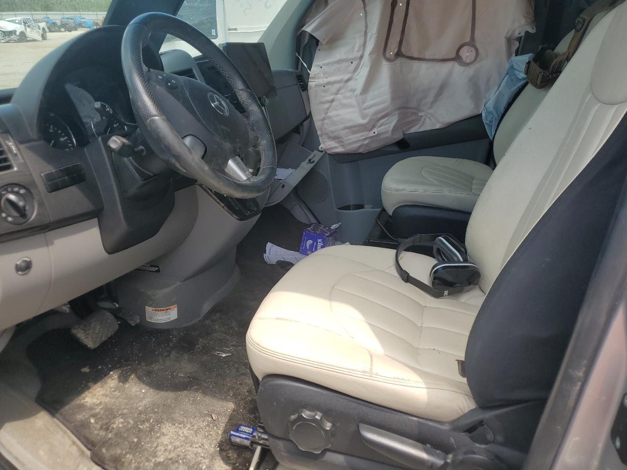 MERCEDES-BENZ SPRINTER 3500