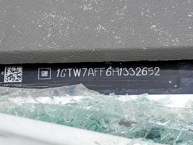 2017 GMC SAVANA G25 1GTW7AFF6H1332652