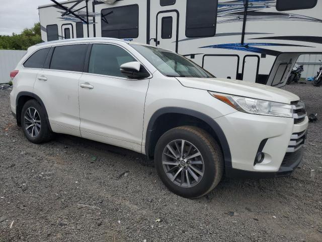Vin: 5tdjzrfh9js888306, lot: 55348025, toyota highlander se 20184