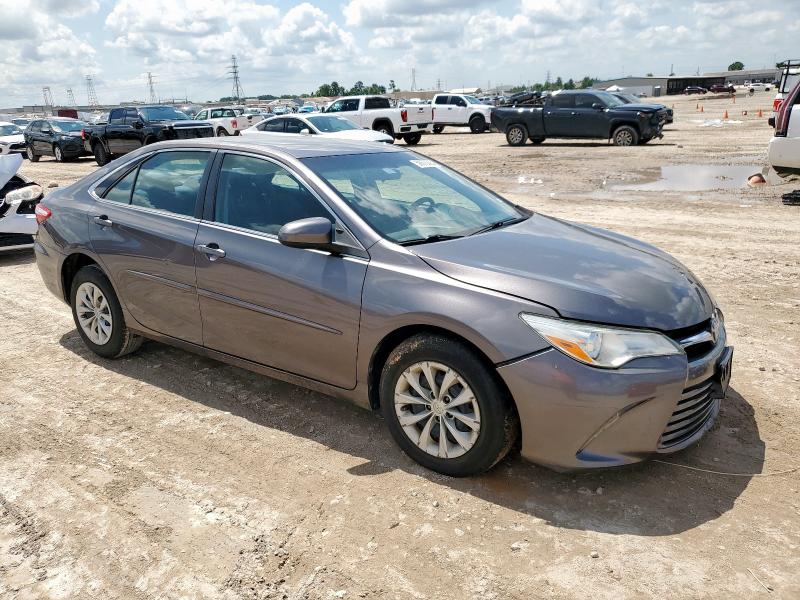 Vin: 4t1bf1fk8hu378671, lot: 58673395, toyota camry le 20174