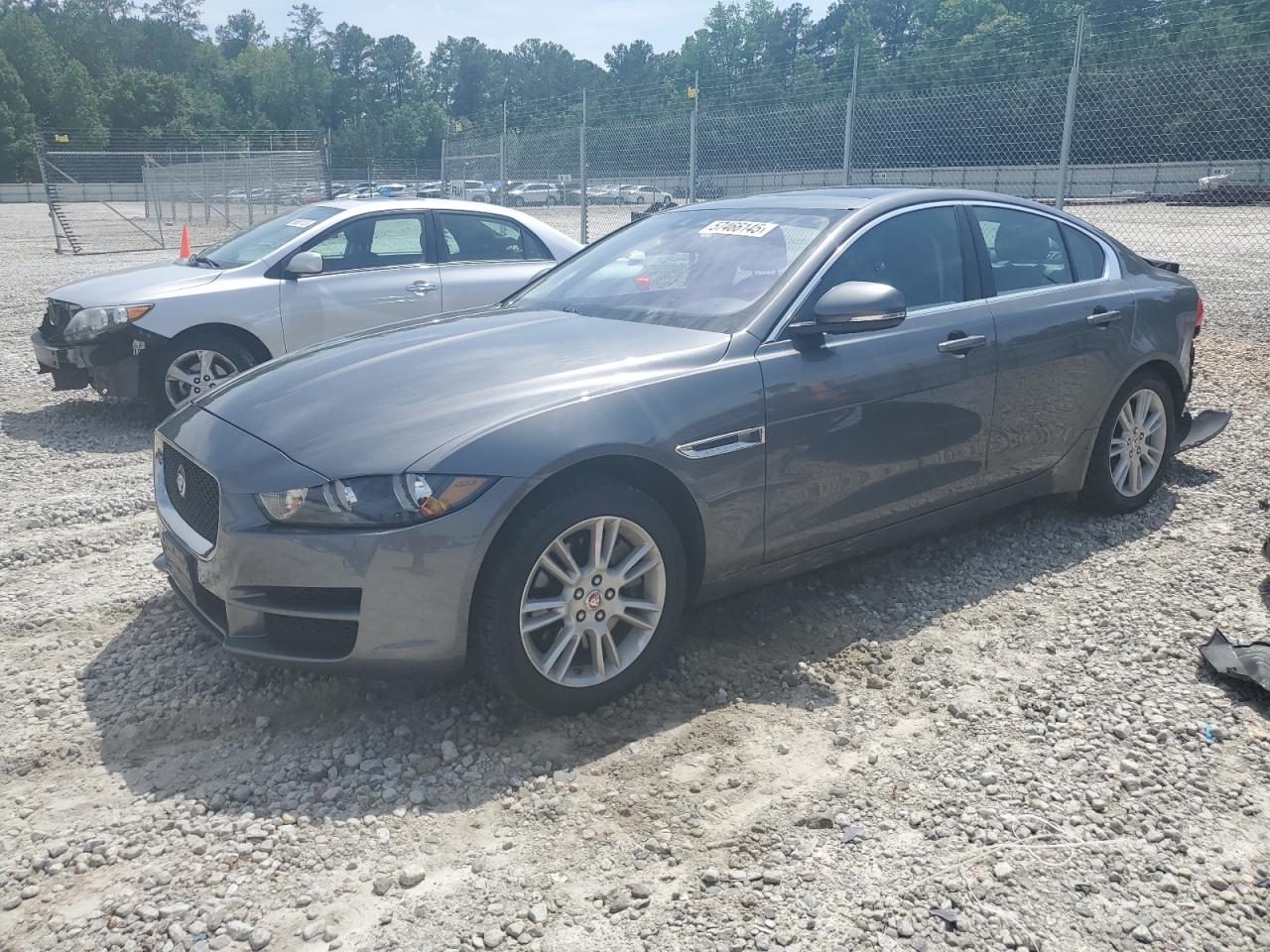 JAGUAR XE PREMIUM