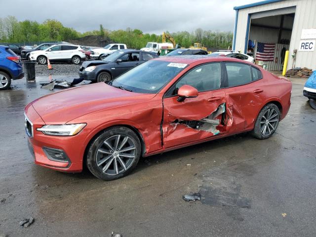 2021 VOLVO S60 T5 MOM 7JR102FK1MG095692