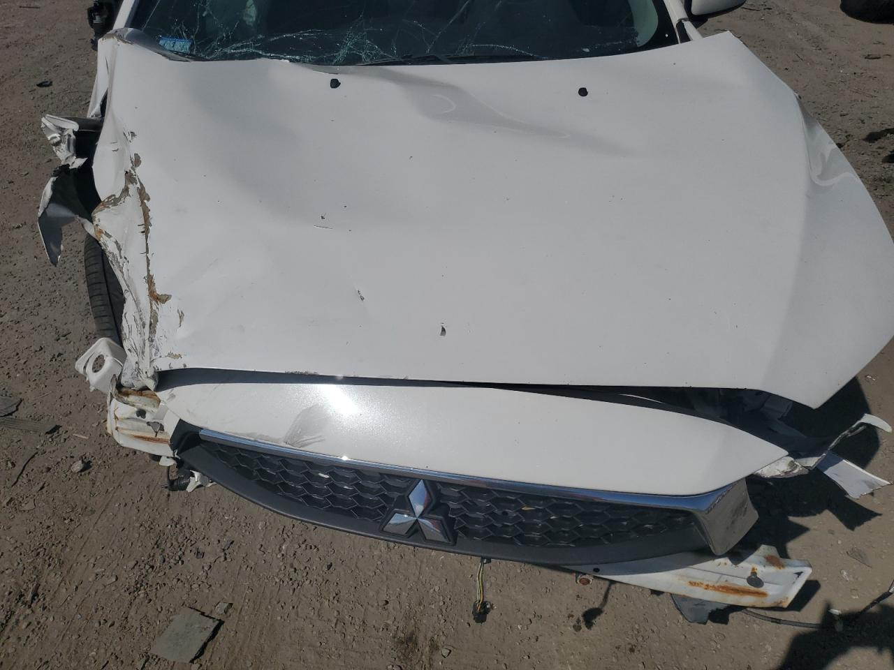 MITSUBISHI LANCER ES