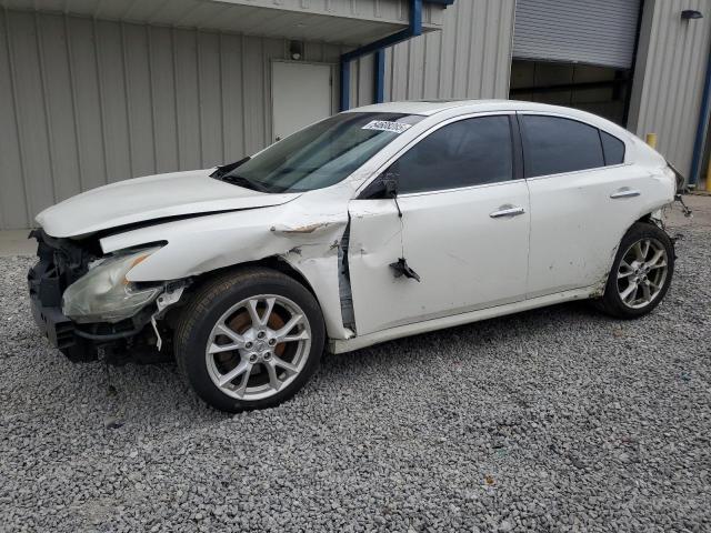 NISSAN MAXIMA S